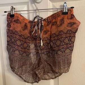 Gypsy Global Village Shorts NWT Size Small